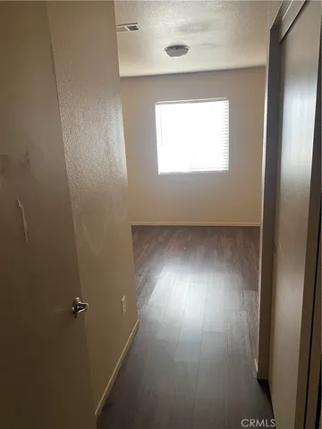 a view of empty room with window