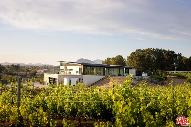 $2,875,000 | 36453 VÃa El Pais Bonita, Temecula, CA 92592