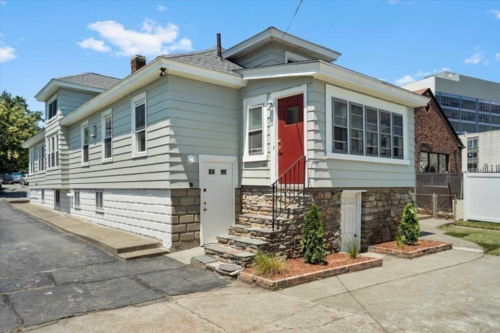 5 Locust Avenue Worcester, MA 01604 - Photo 33 of 40 a front view of a house