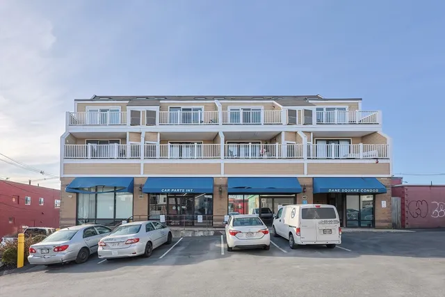 a car parked in front of a building