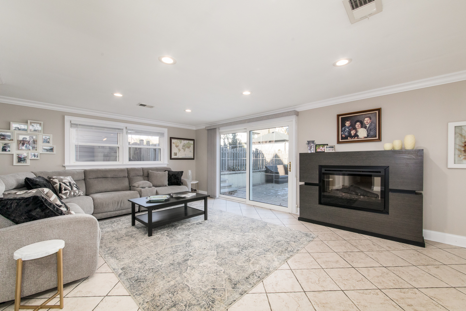 717 Babetta Avenue Park Ridge, IL 60068 - Photo 17 of 25