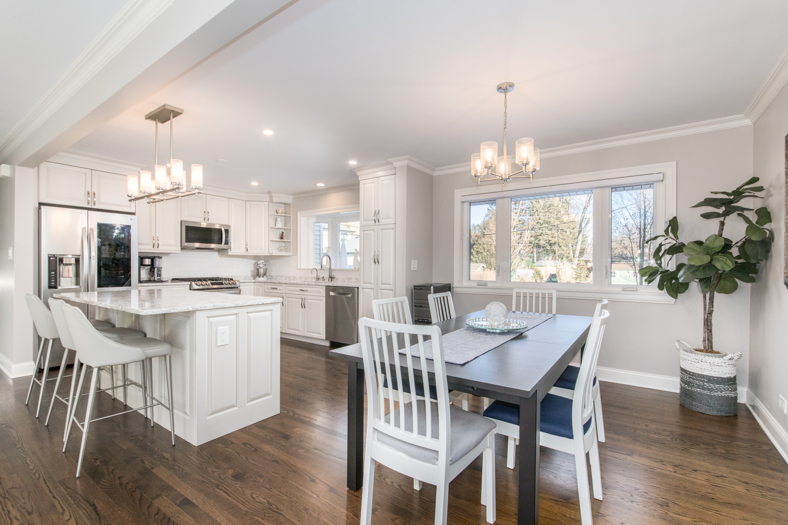 717 Babetta Avenue Park Ridge, IL 60068 - Photo 6 of 25