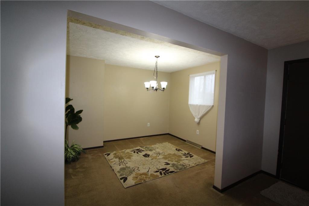 131 Euclid Avenue McKees Rocks, PA 15136 - Photo 3 of 19 Gallery Image 3