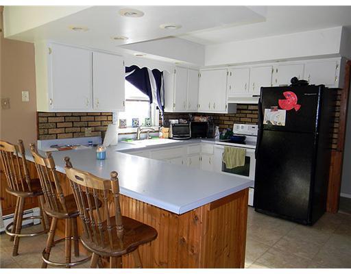 271 Pond Road Lewiston, ME 04240 - Photo 5 of 24 Kitchen.