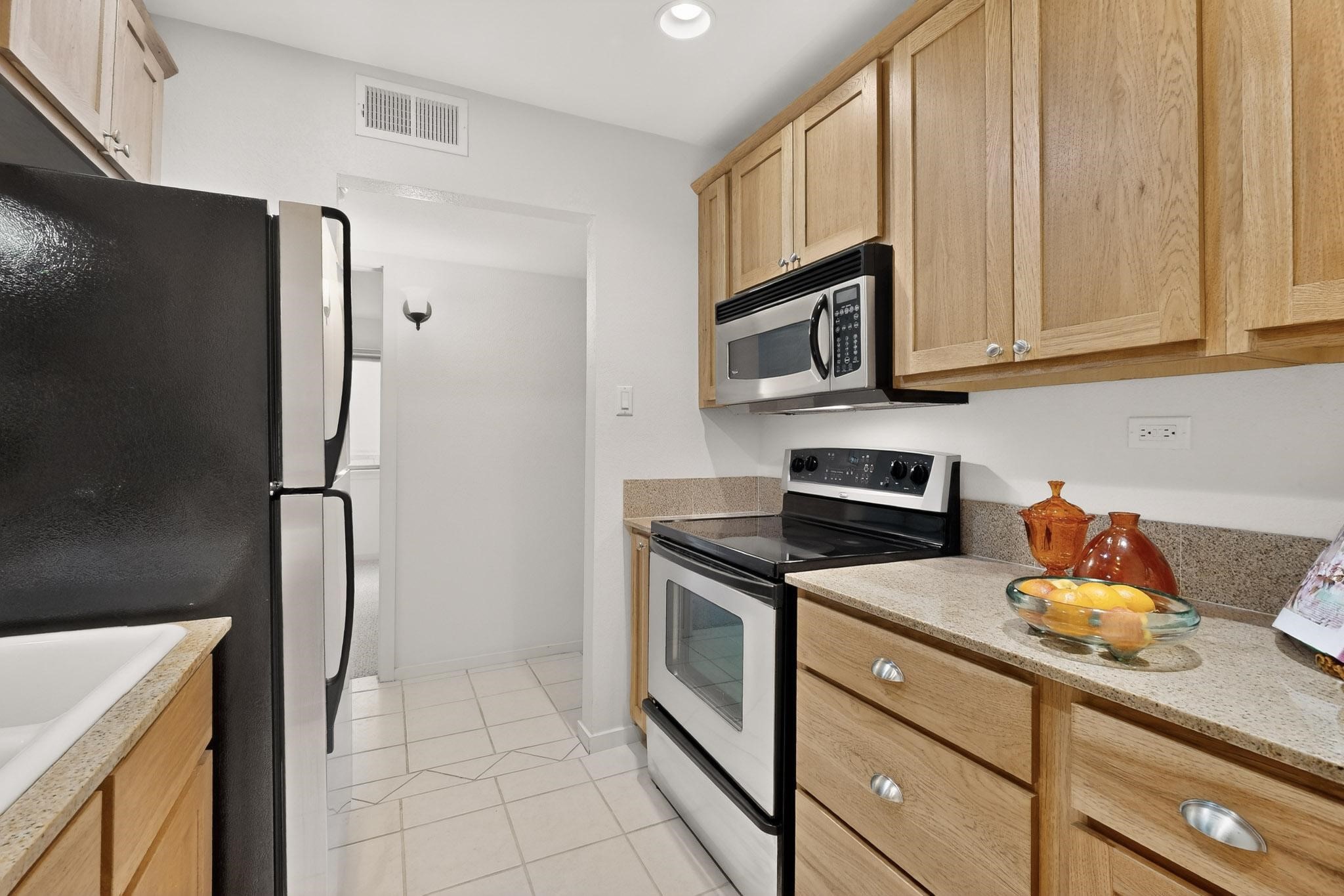 601 West San Mateo Road, Unit 76 Santa Fe, NM 87505 - Photo 10 of 24
