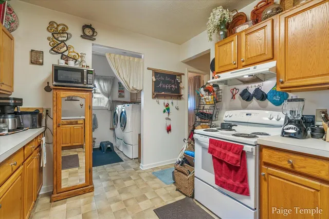 $290,000 | 720 South Jefferson Street, Hastings, MI 49058