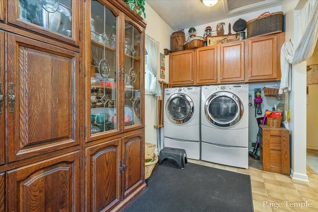 $290,000 | 720 South Jefferson Street, Hastings, MI 49058