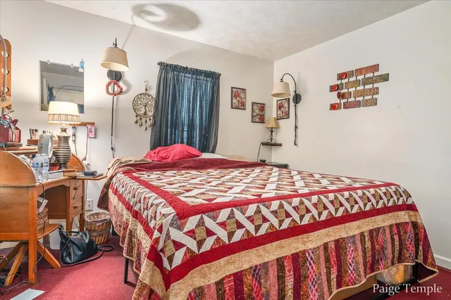 $290,000 | 720 South Jefferson Street, Hastings, MI 49058