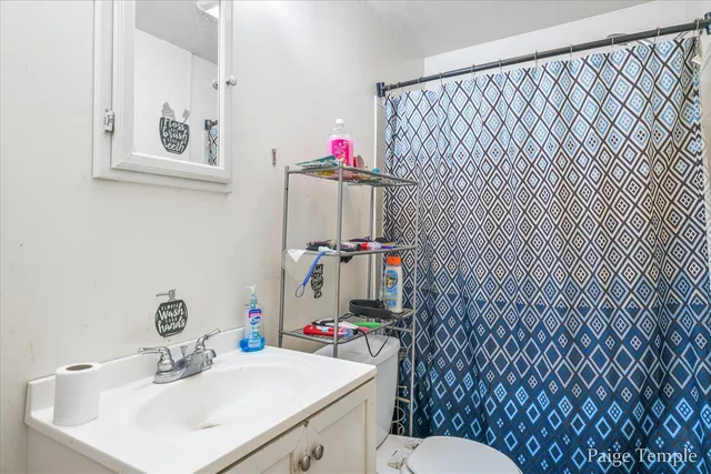 $290,000 | 720 South Jefferson Street, Hastings, MI 49058