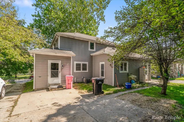 $290,000 | 720 South Jefferson Street, Hastings, MI 49058