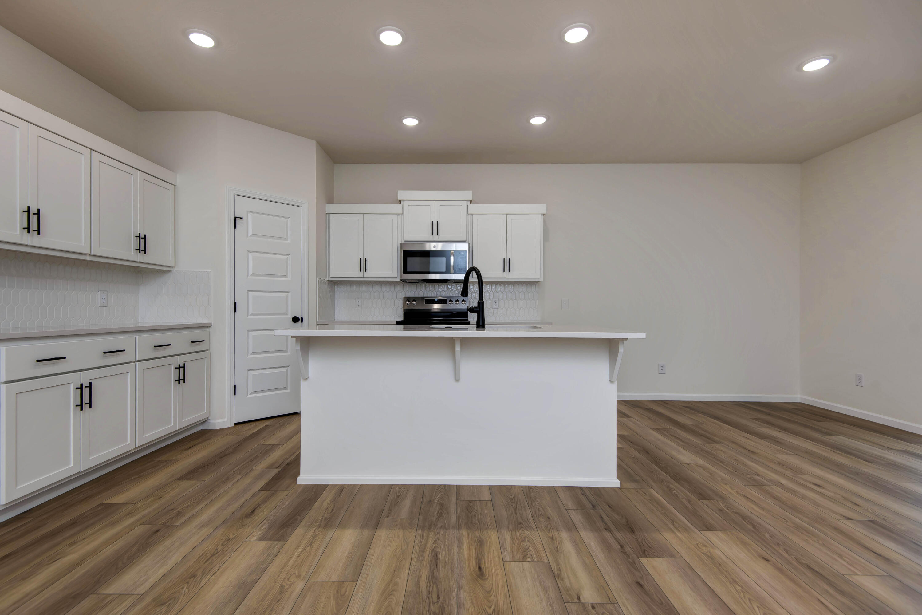 5235 West Josh Street Springfield, MO 65802 - Photo 14 of 24 Kitchen