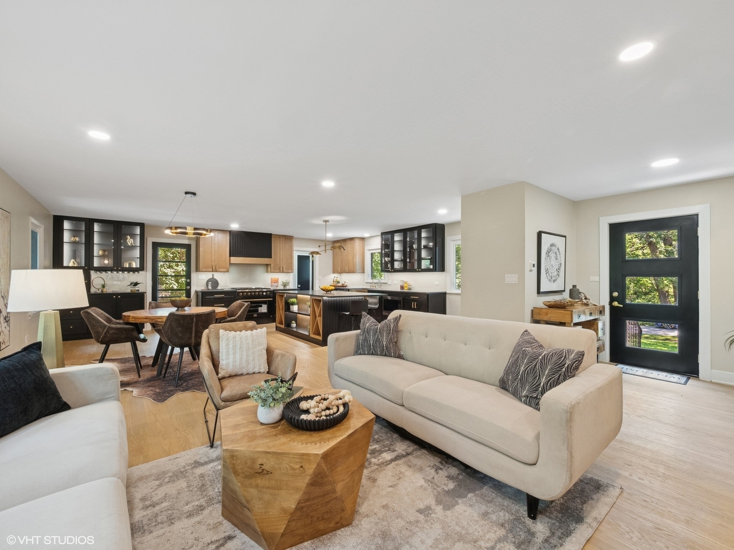 600 Eton Drive North Barrington, IL 60010 - Photo 4 of 37 a living room with furniture and view of kitchen