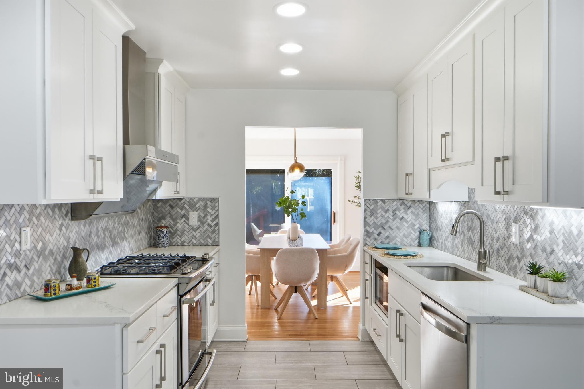 706 Carter Road Rockville, MD 20852 - Photo 9 of 50