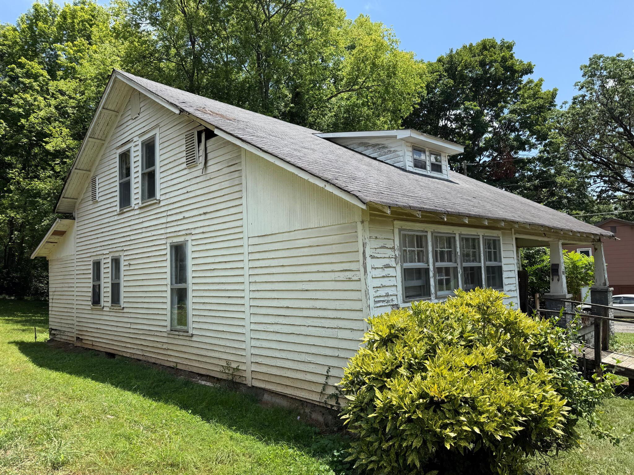 201 Rosedale Street Athens, TN 37303 - Photo 23 of 29 21