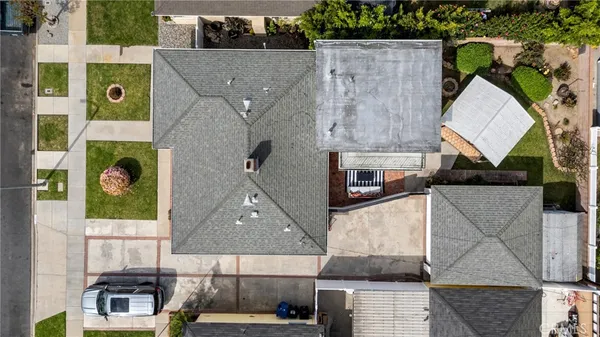 $1,050,000 | 1715 West 245th Street, Lomita, CA 90717