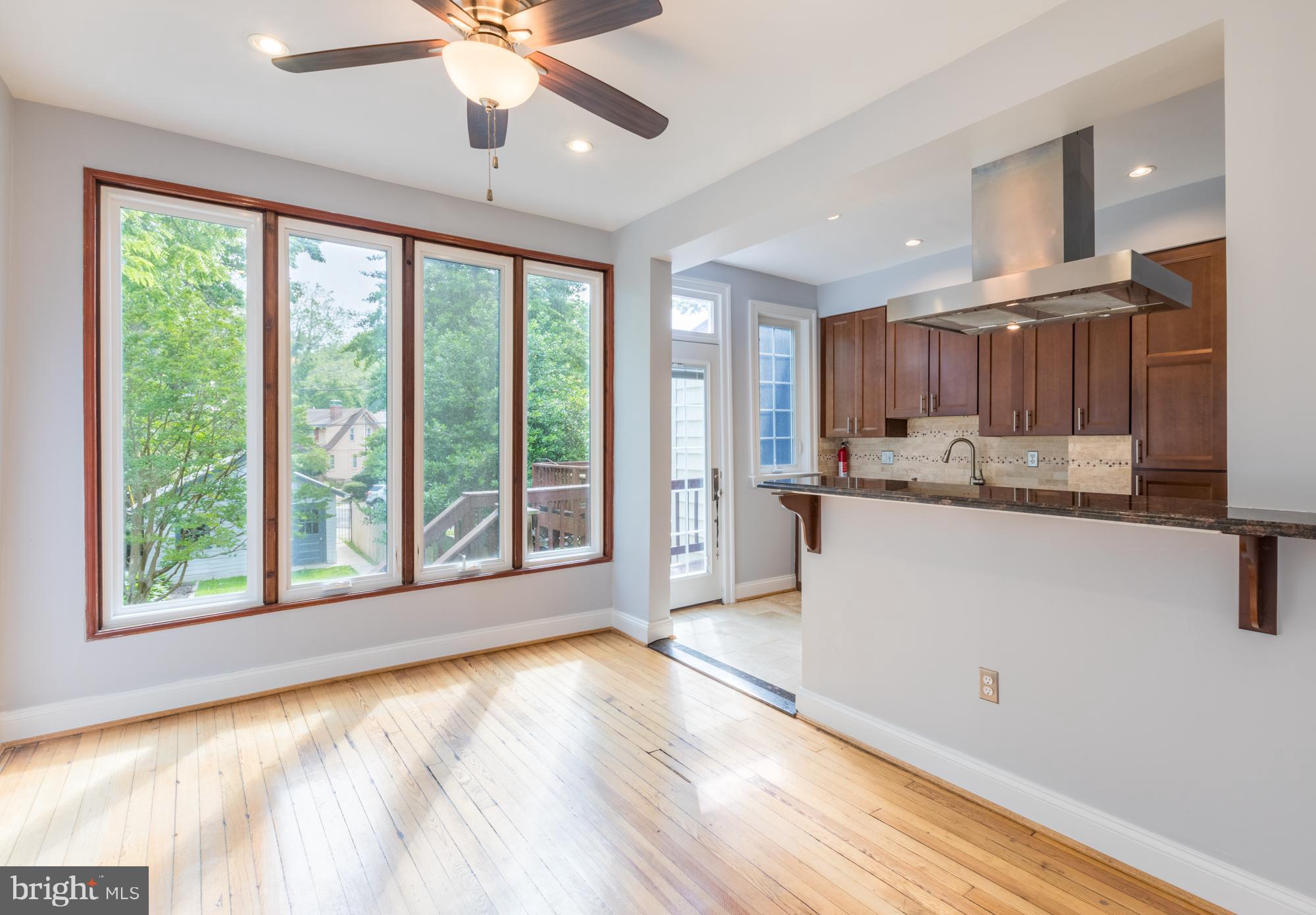 1405 Foxhall Road Northwest Washington, DC 20007 - Photo 12 of 45 Gallery Image 12