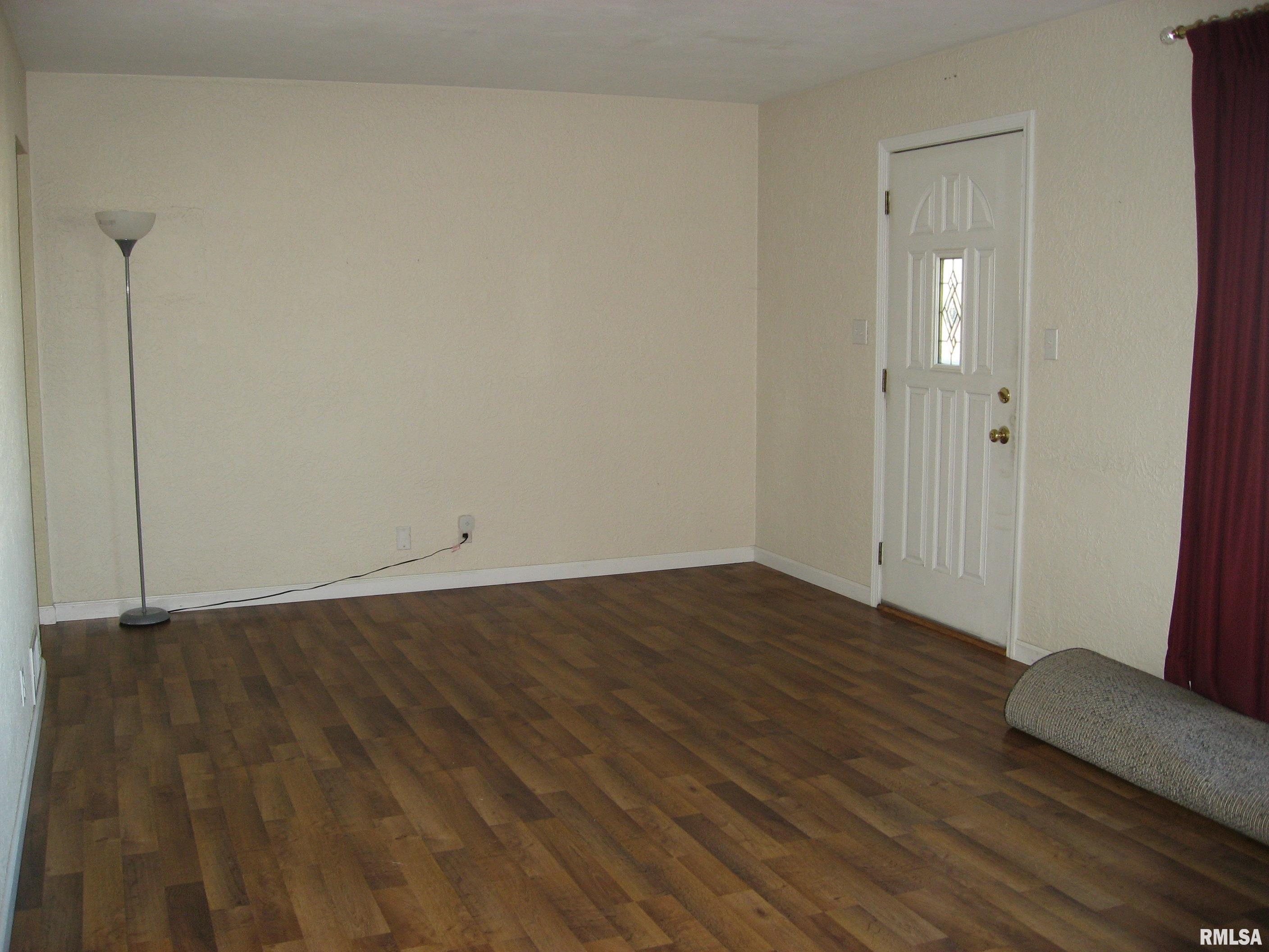310 Devonshire Road Washington, IL 61571 - Photo 15 of 46 Gallery Image 15