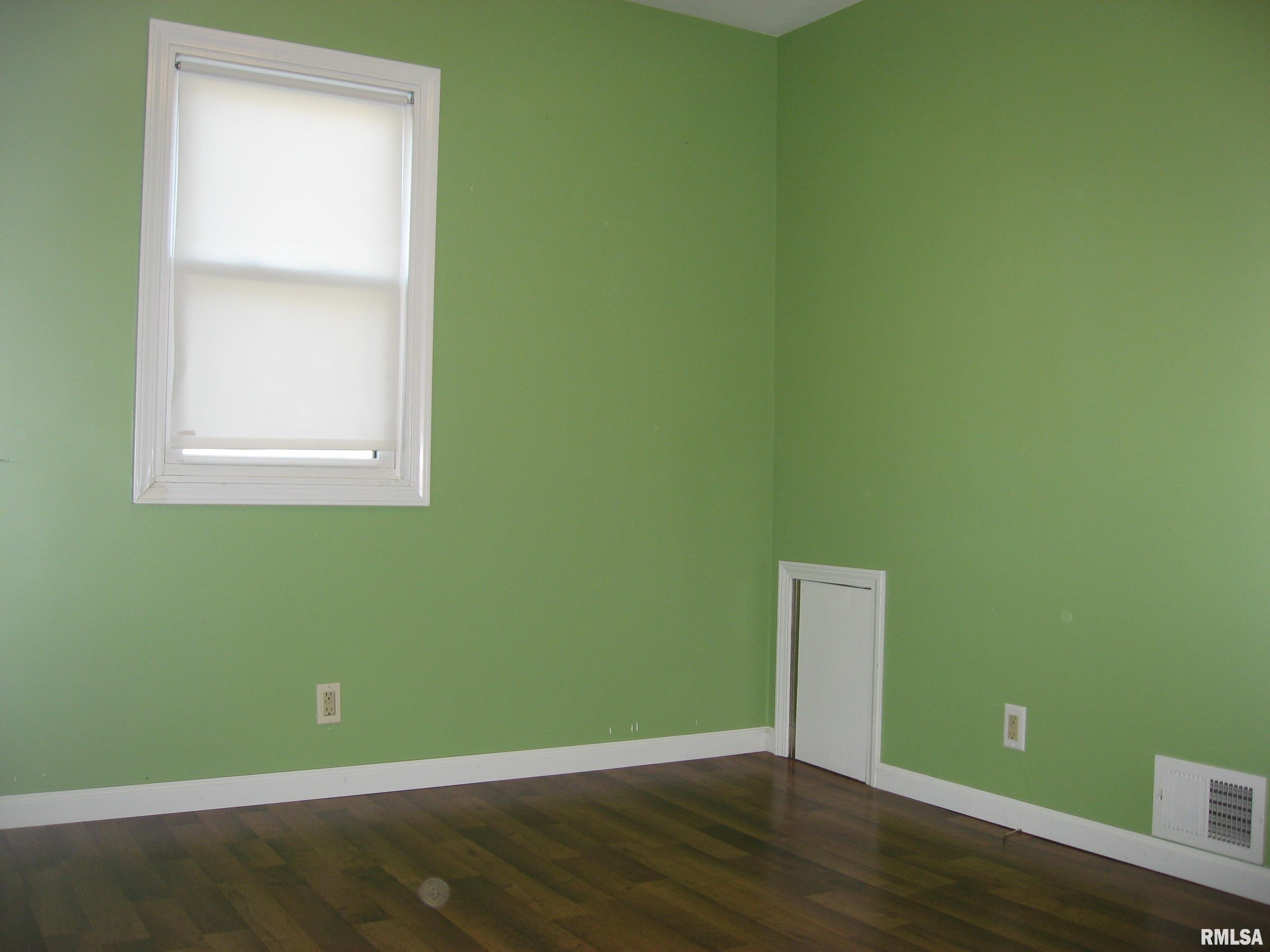 310 Devonshire Road Washington, IL 61571 - Photo 23 of 46 Gallery Image 23