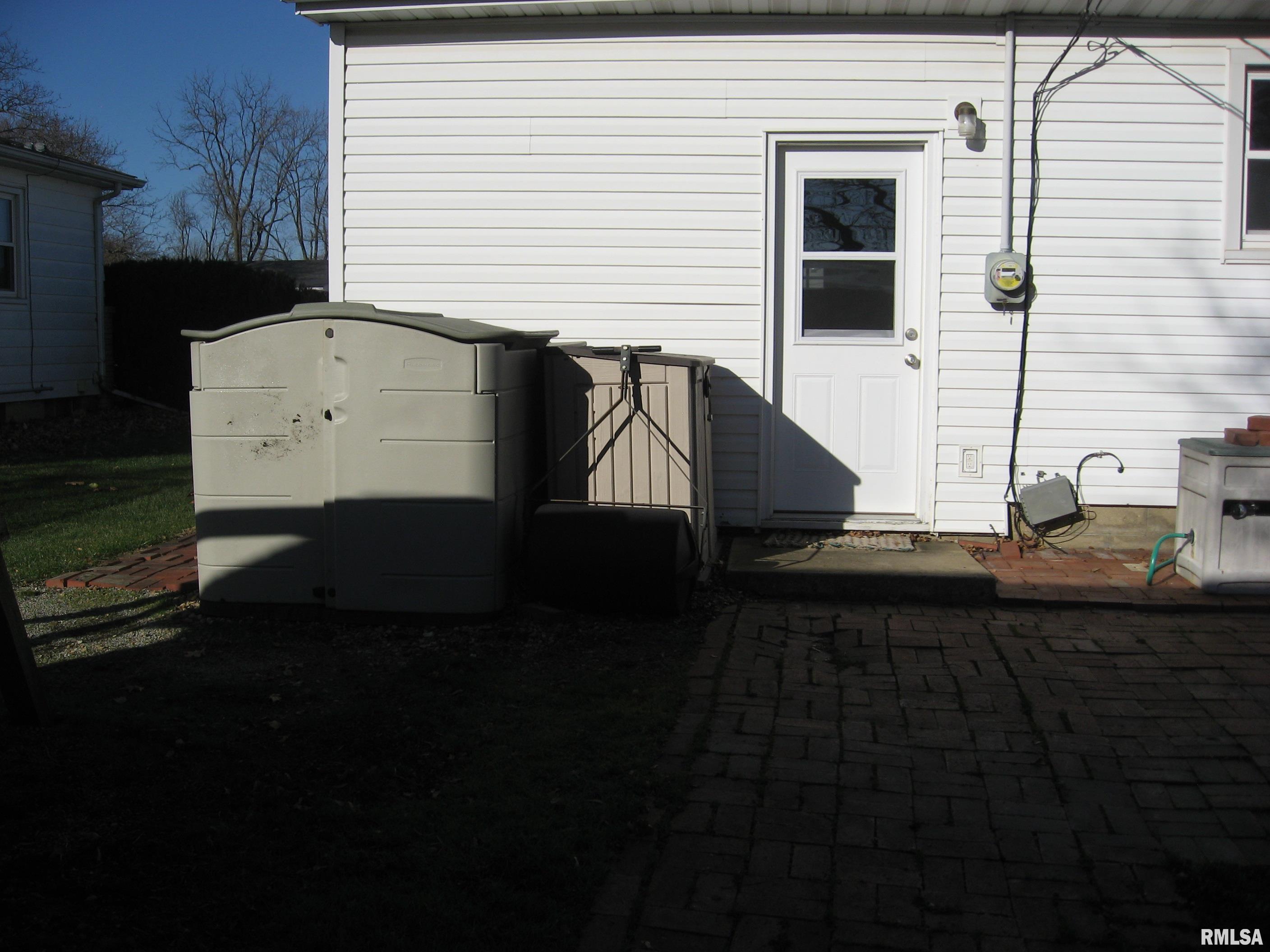 310 Devonshire Road Washington, IL 61571 - Photo 4 of 46 Gallery Image 4