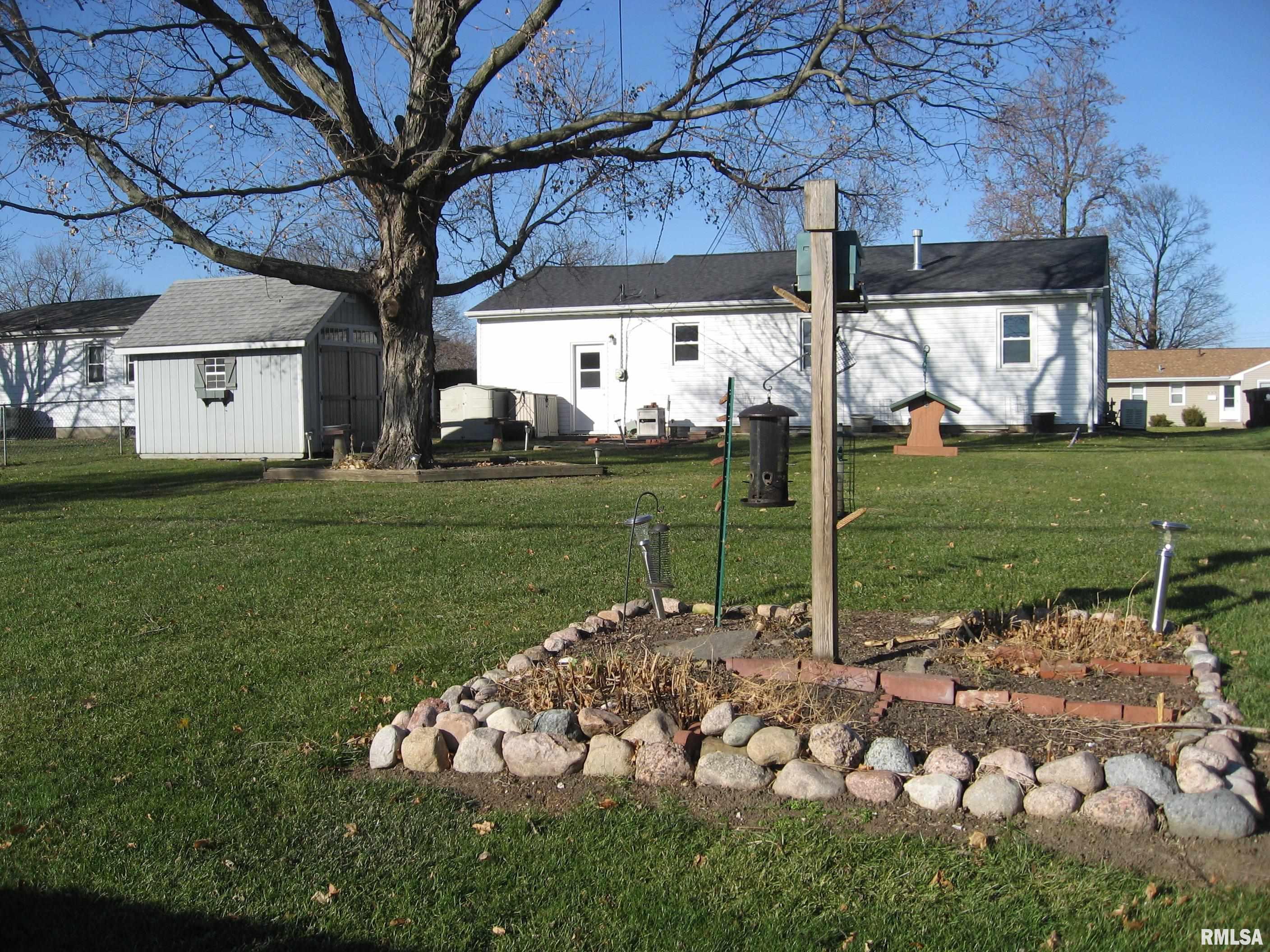 310 Devonshire Road Washington, IL 61571 - Photo 7 of 46 Gallery Image 7