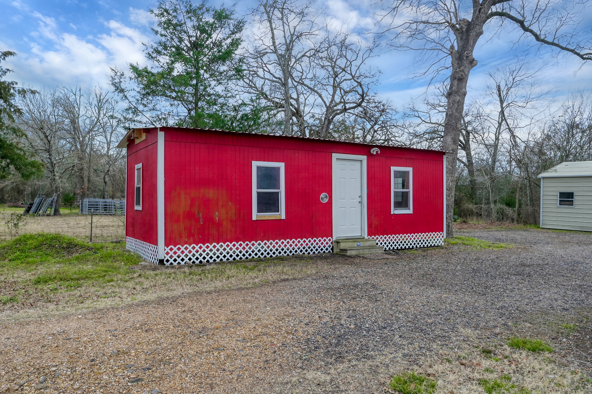 88 Julia Justice Road Huntsville, TX 77320 - Photo 27 of 37 Outbuilding 1