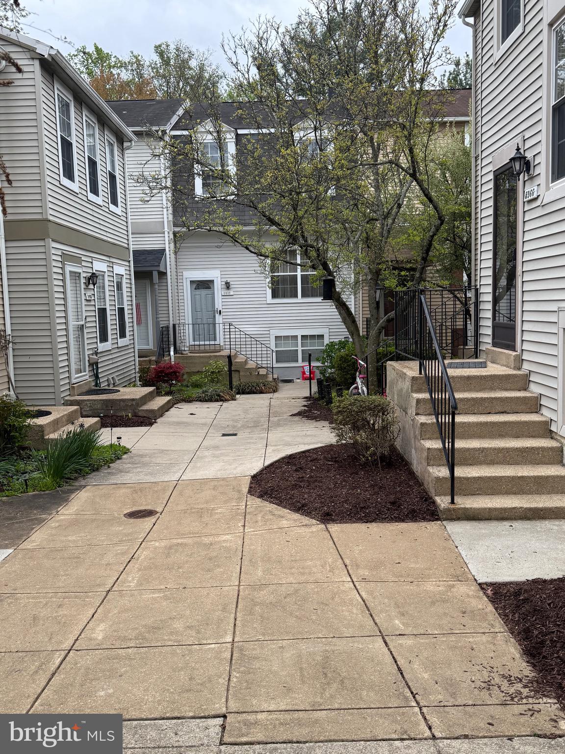 5962 Annaberg Place, Unit 181 Burke, VA 22015 - Photo 4 of 46