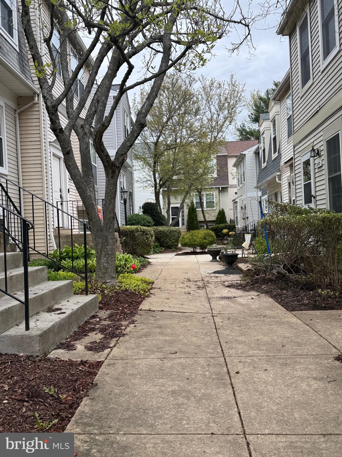 5962 Annaberg Place, Unit 181 Burke, VA 22015 - Photo 5 of 46