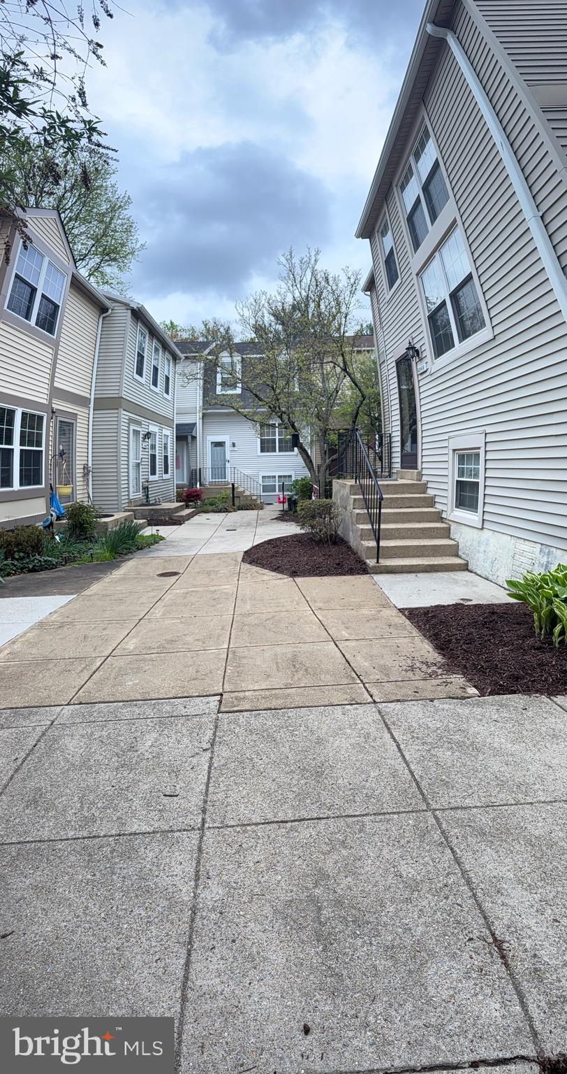 5962 Annaberg Place, Unit 181 Burke, VA 22015 - Photo 6 of 46