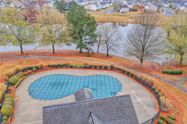 a view of a tall building