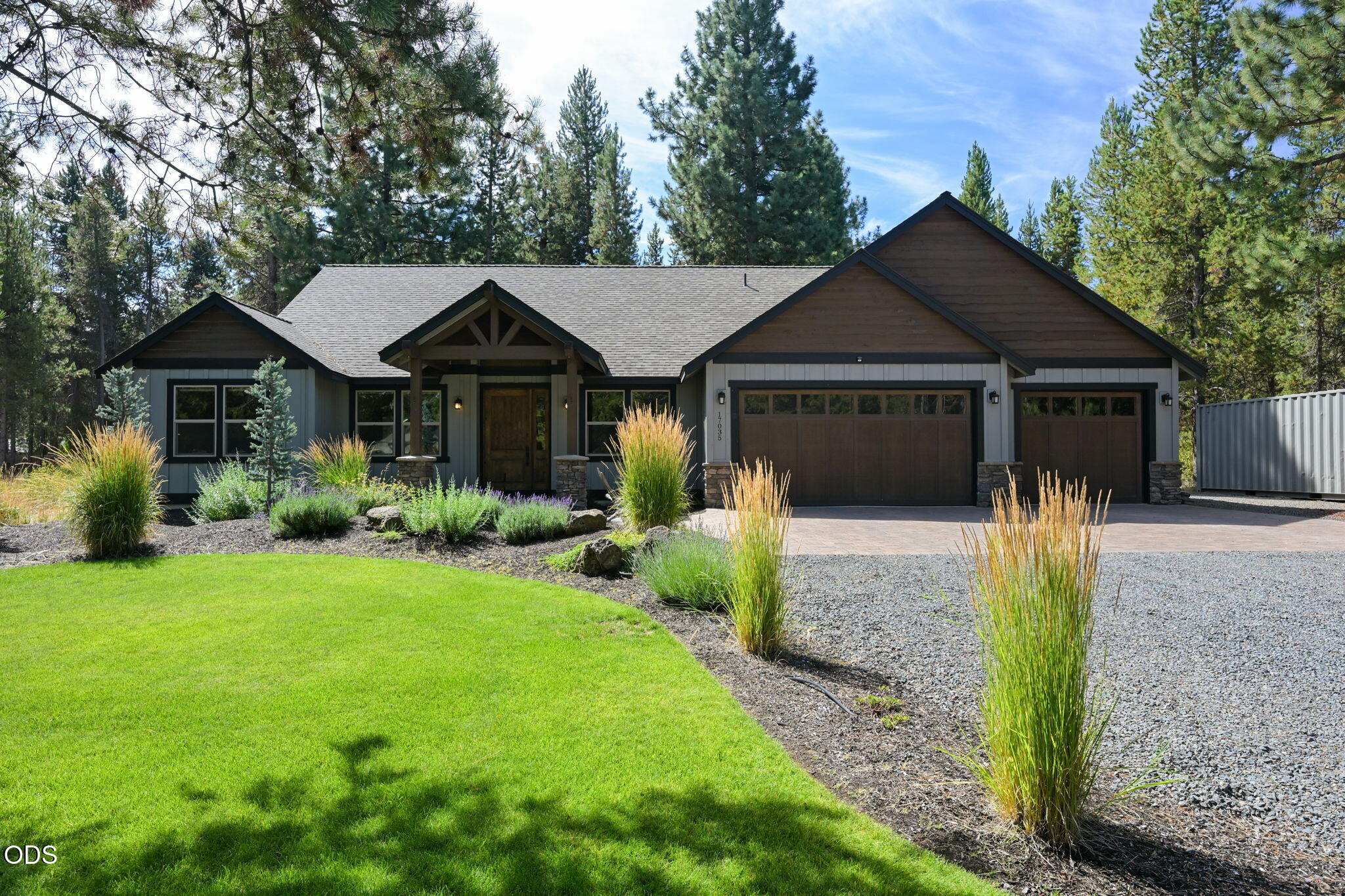 17035 Glendale Road Bend, OR 97707 - Photo 1 of 47 Gallery Image 1