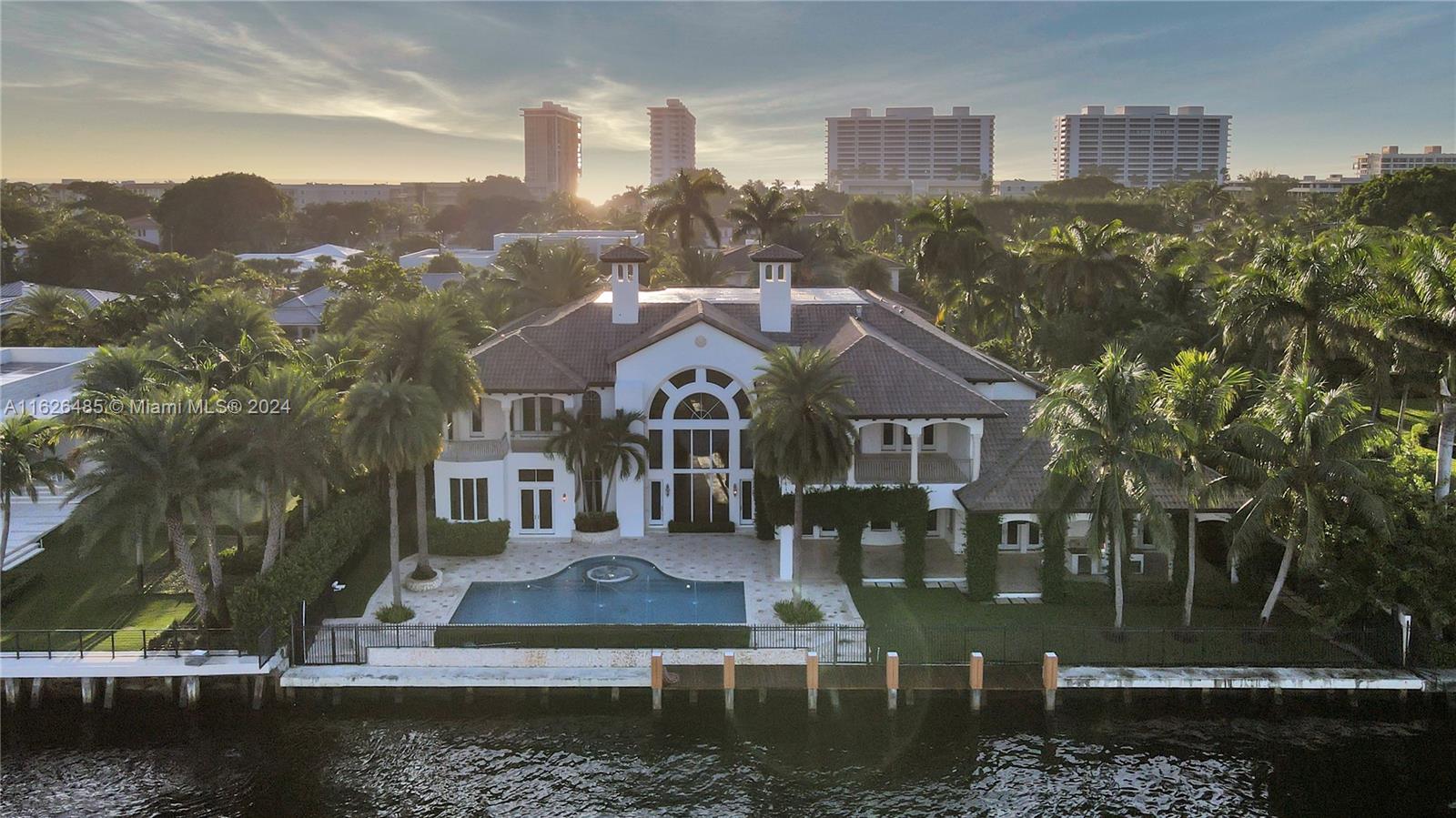 1261 Spanish River Road Boca Raton, FL 33432 - Photo 8 of 11