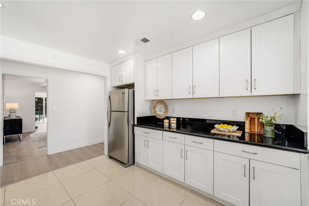 458 West Winnie Way Arcadia, CA 91007 - Photo 10 of 33