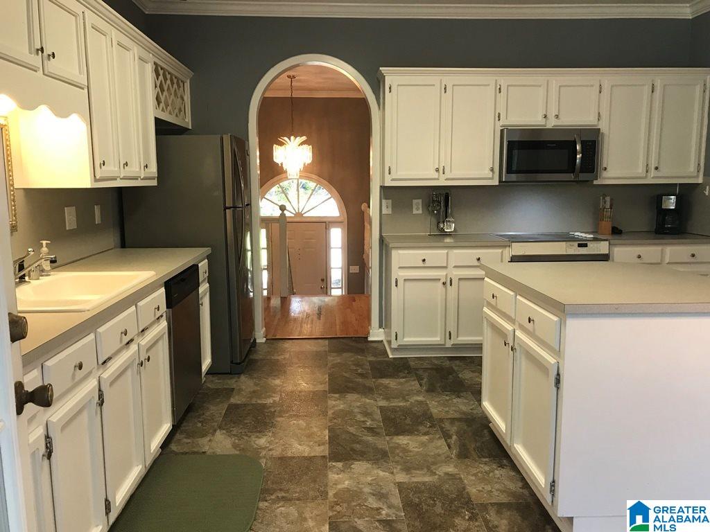 233 Forest Parkway Alabaster, AL 35007 - Photo 12 of 48