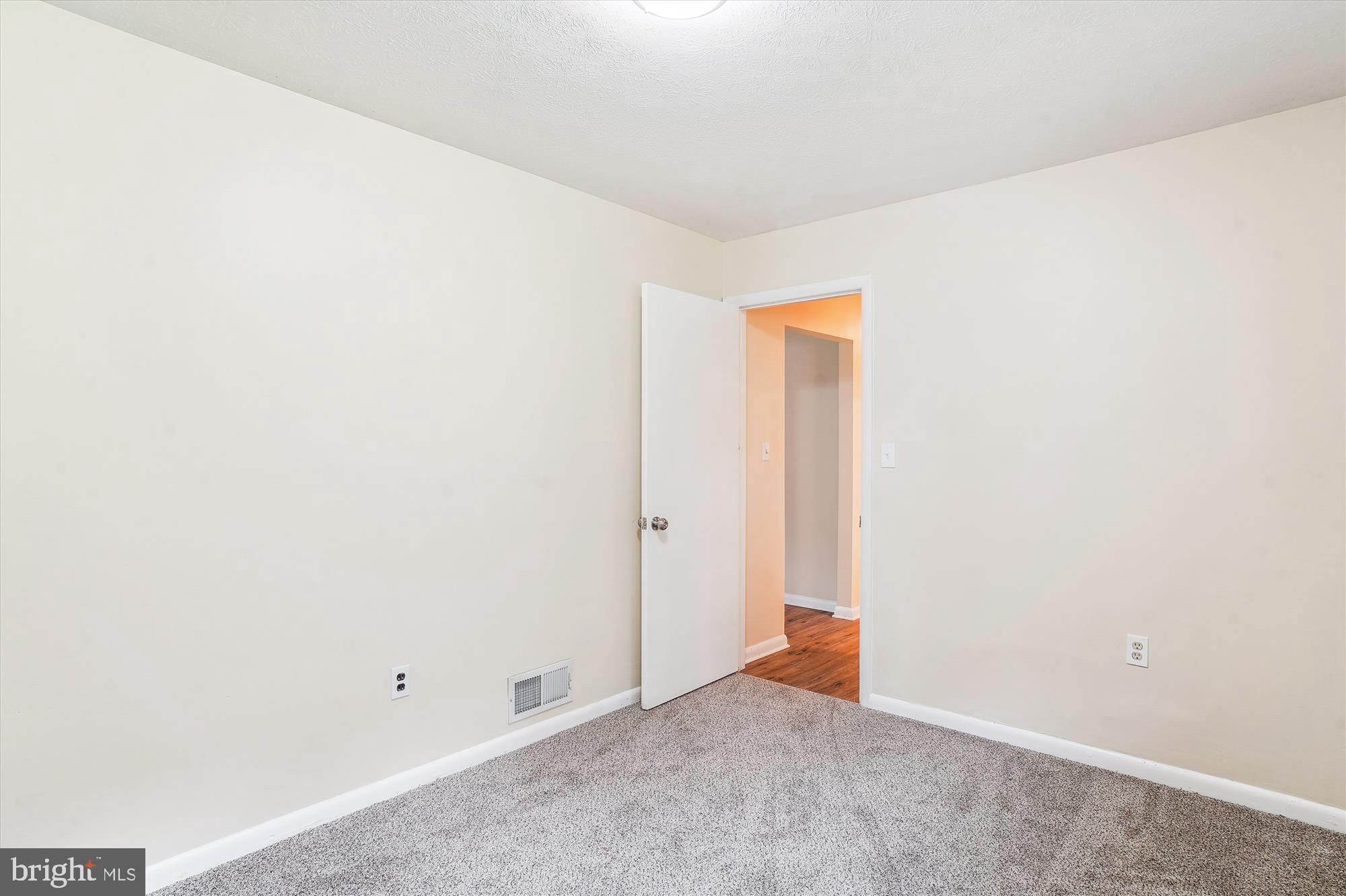 11240 Kingstead Road Damascus, MD 20872 - Photo 25 of 77