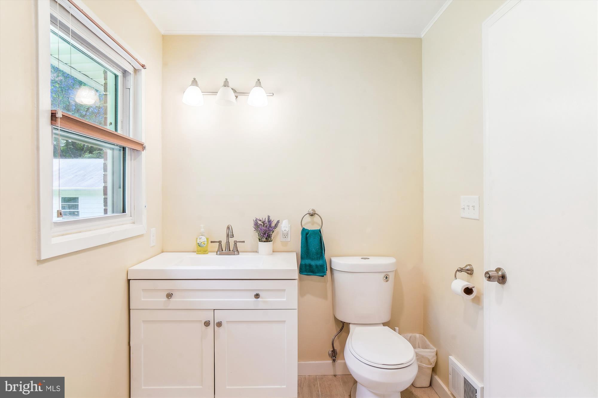 11240 Kingstead Road Damascus, MD 20872 - Photo 35 of 77