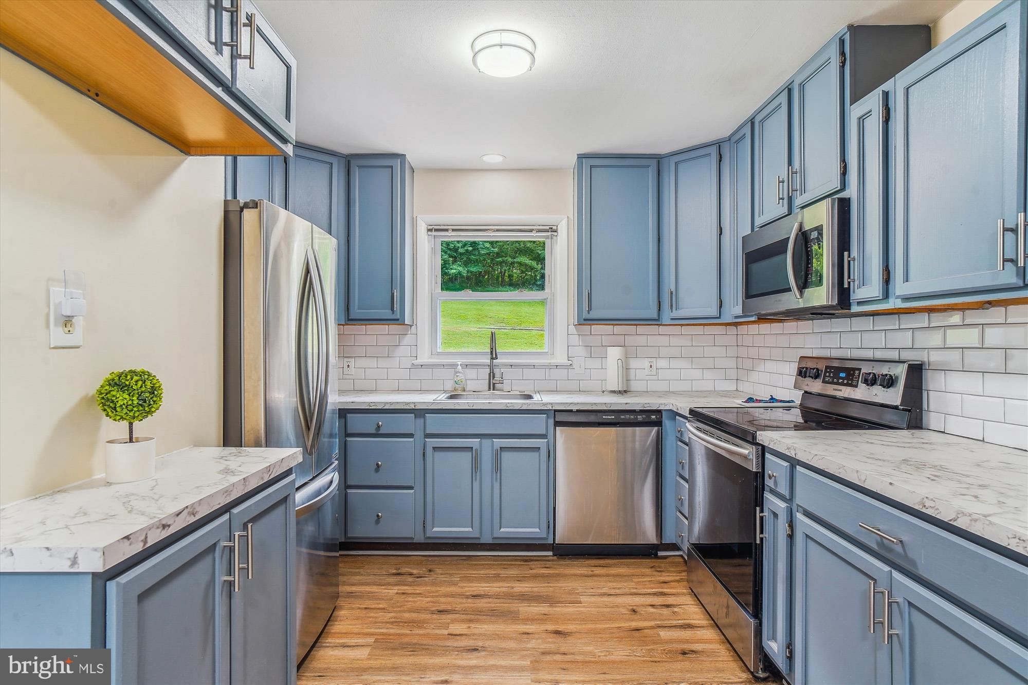 11240 Kingstead Road Damascus, MD 20872 - Photo 6 of 77