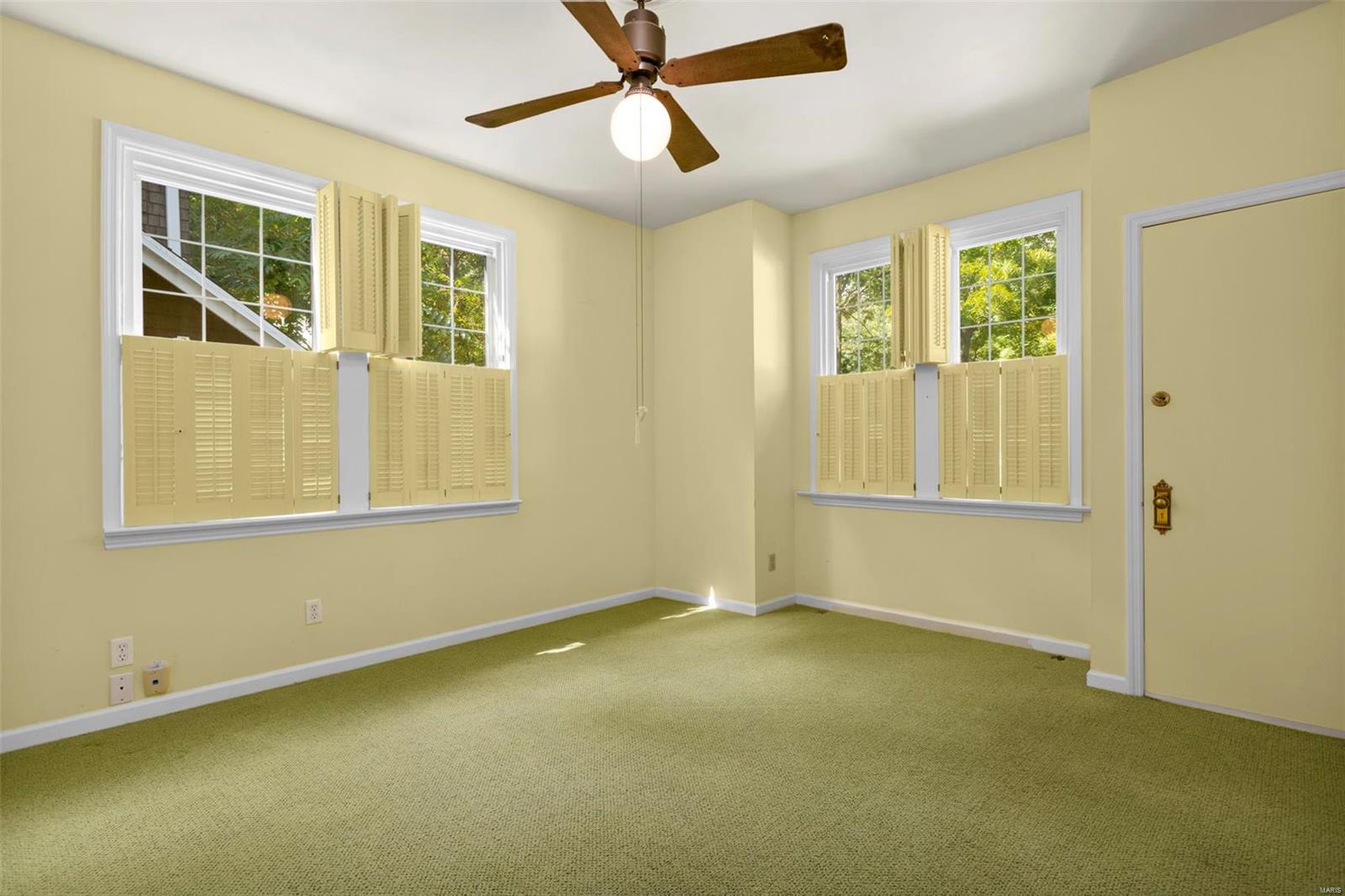 15 East Jackson Road Webster Groves, MO 63119 - Photo 18 of 38