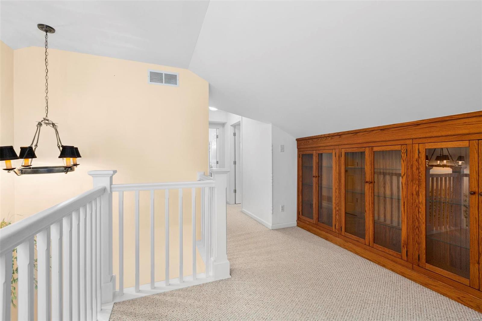 15 East Jackson Road Webster Groves, MO 63119 - Photo 23 of 38