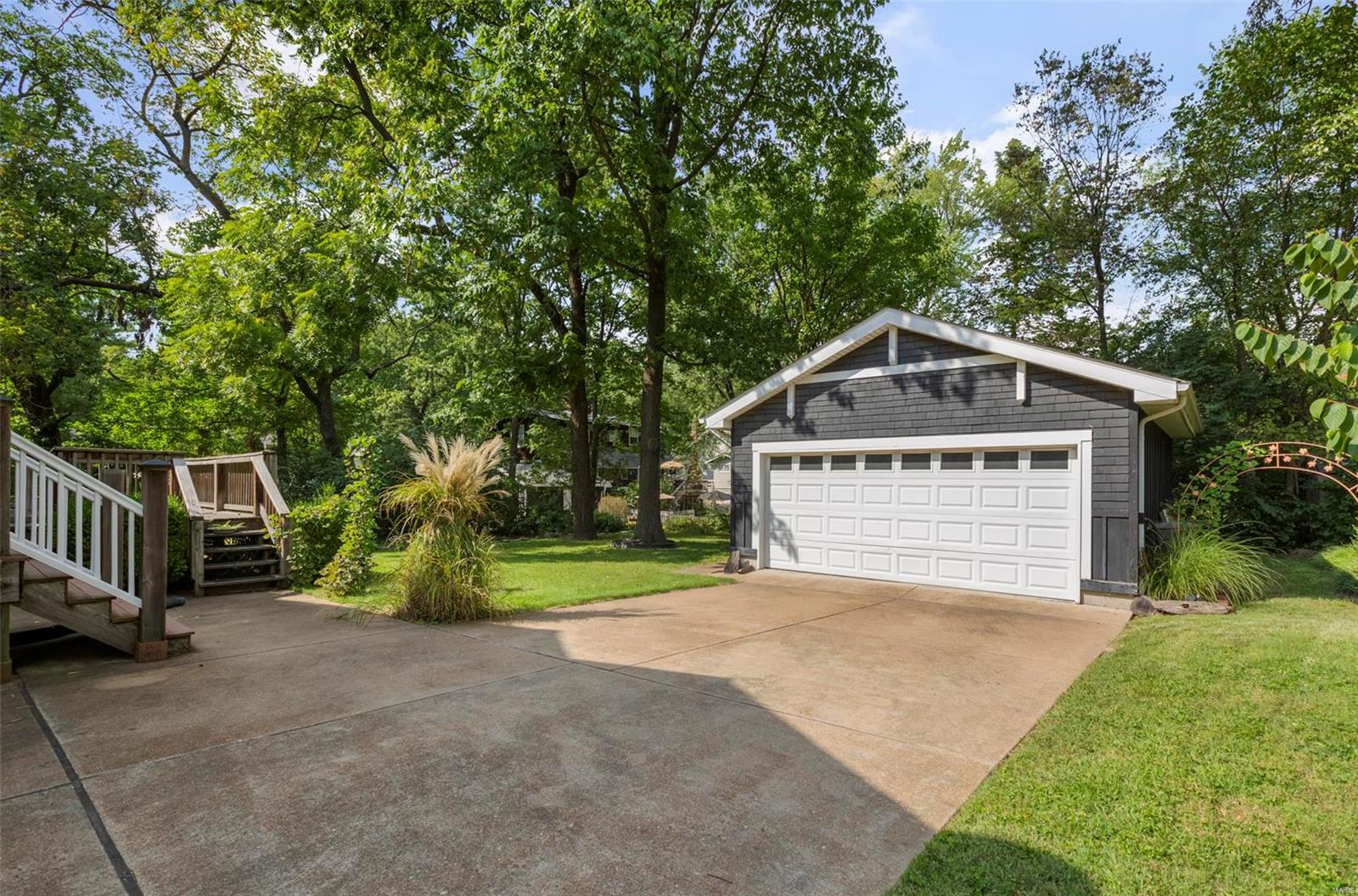 15 East Jackson Road Webster Groves, MO 63119 - Photo 35 of 38