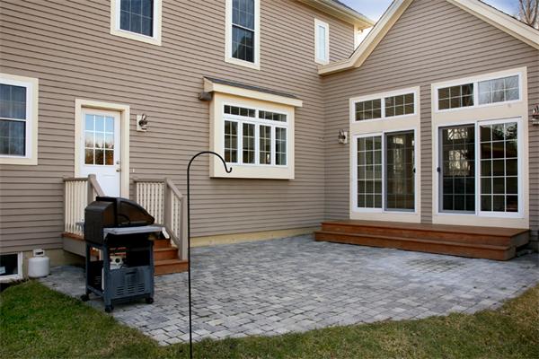115 A Lakeshore Road Boxford, MA 01921 - Photo 28 of 29 a front view of a house with a garden