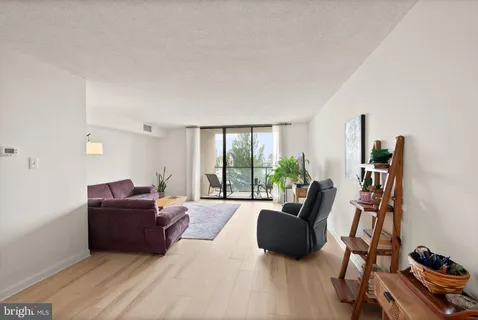 $595,000 | 1101 South Arlington Ridge Road, Unit 608, Arlington, VA 22202