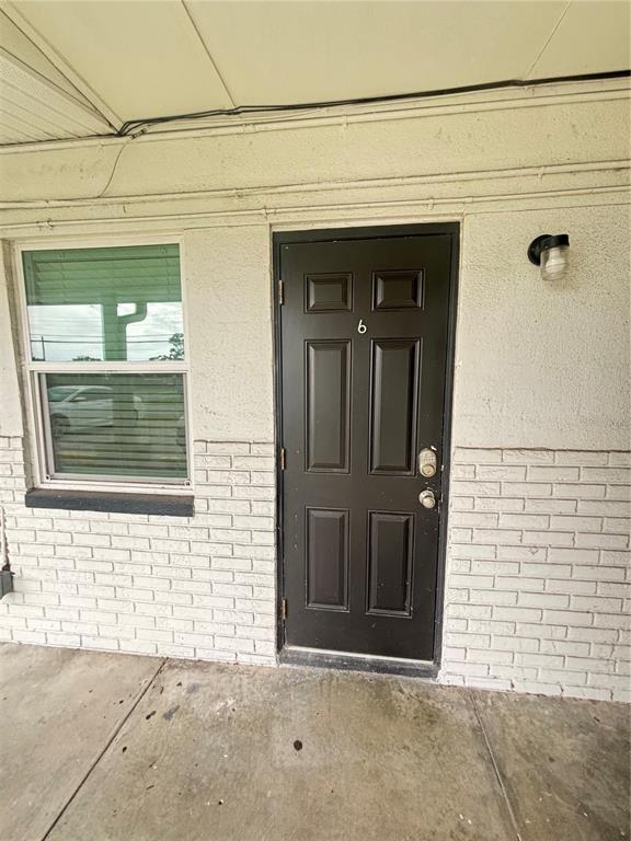 707 Rosery Road Northwest, Unit 6 Largo, FL 33770 - Photo 2 of 9 Gallery Image 2
