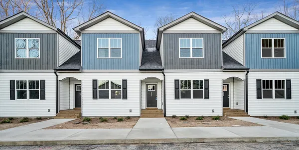 $229,900 | 628 Forest Creek Circle, Greer, SC 29651