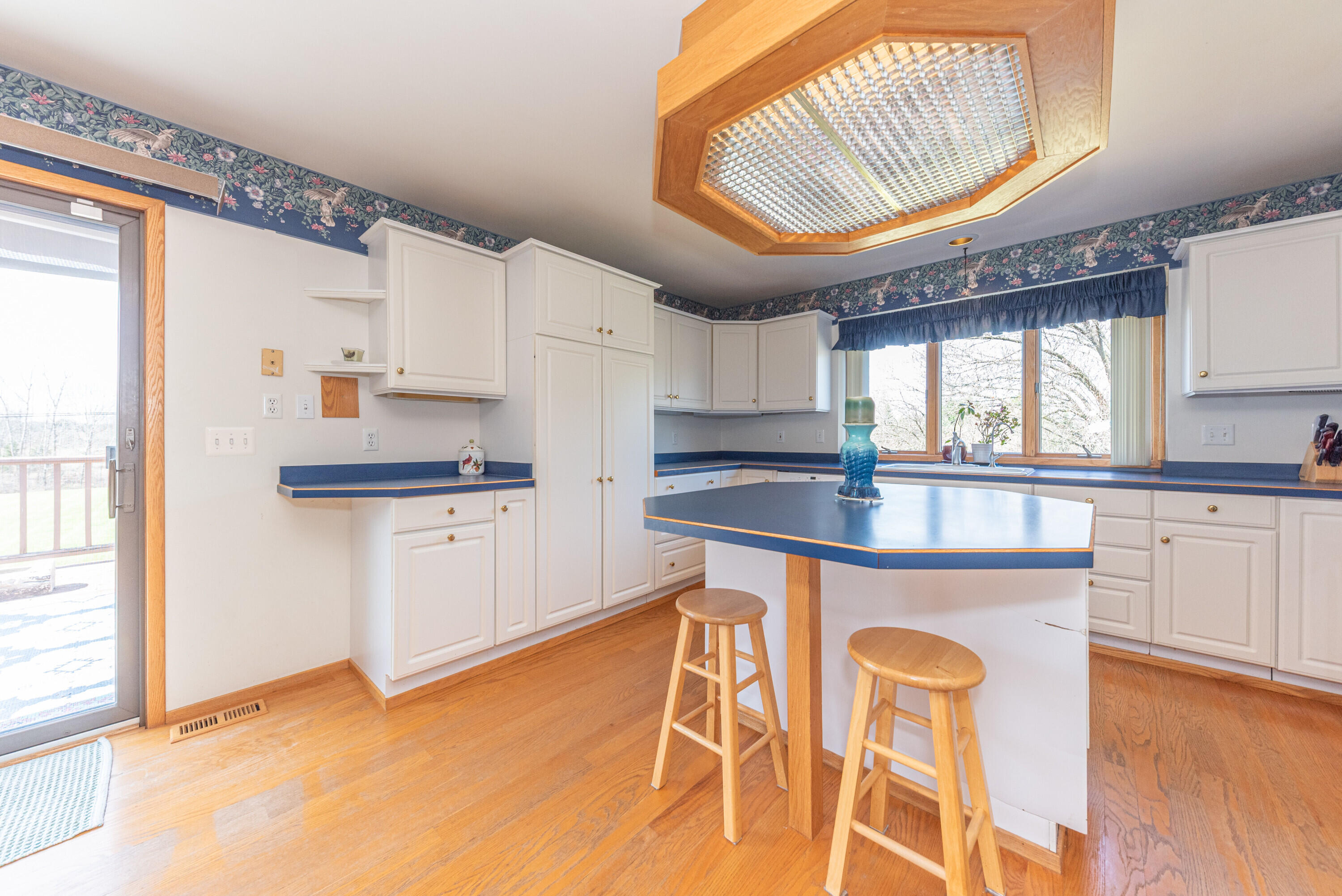9138 Warner Road Saline, MI 48176 - Photo 12 of 56 12 Kitchen 2