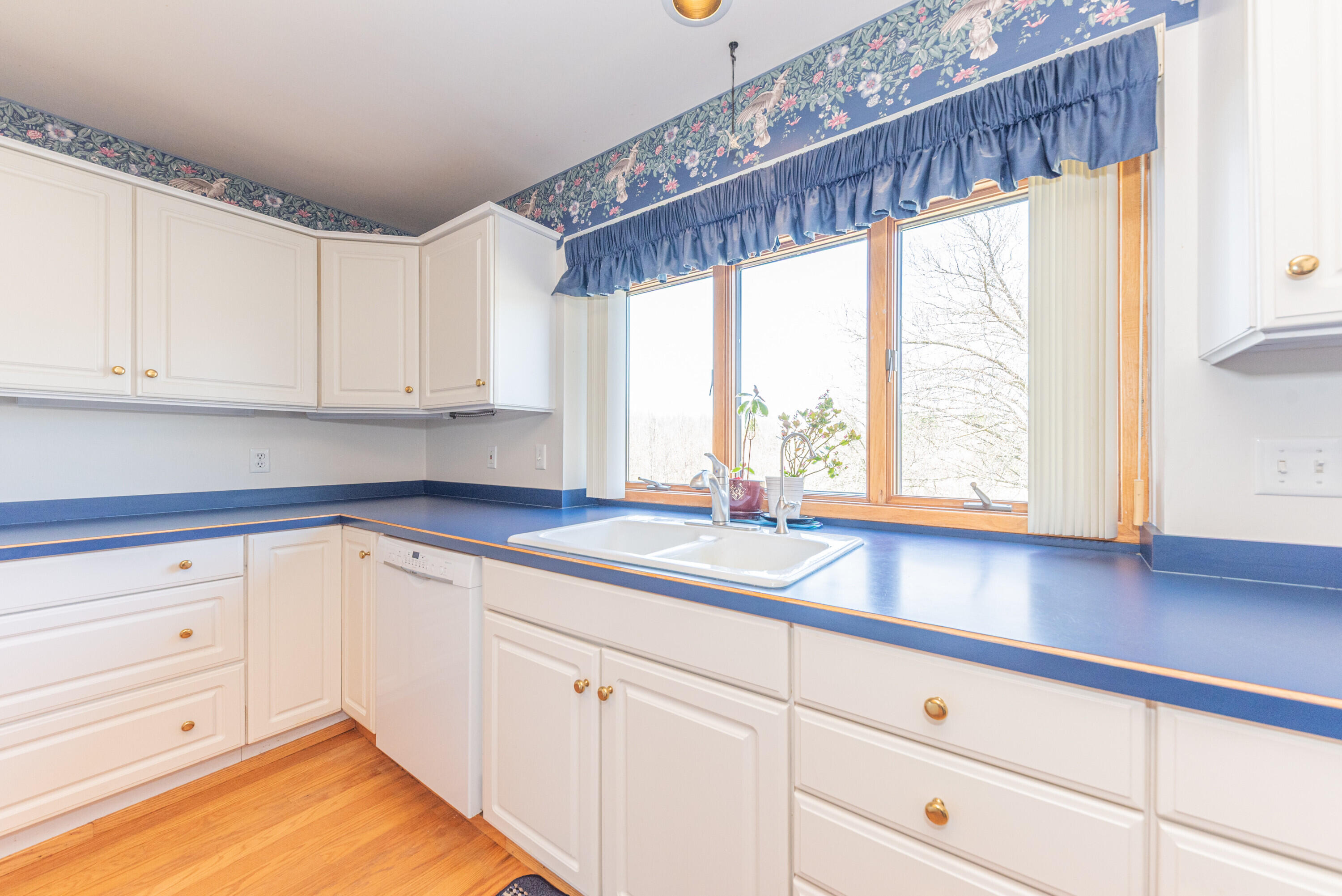 9138 Warner Road Saline, MI 48176 - Photo 15 of 56 15 Kitchen 5