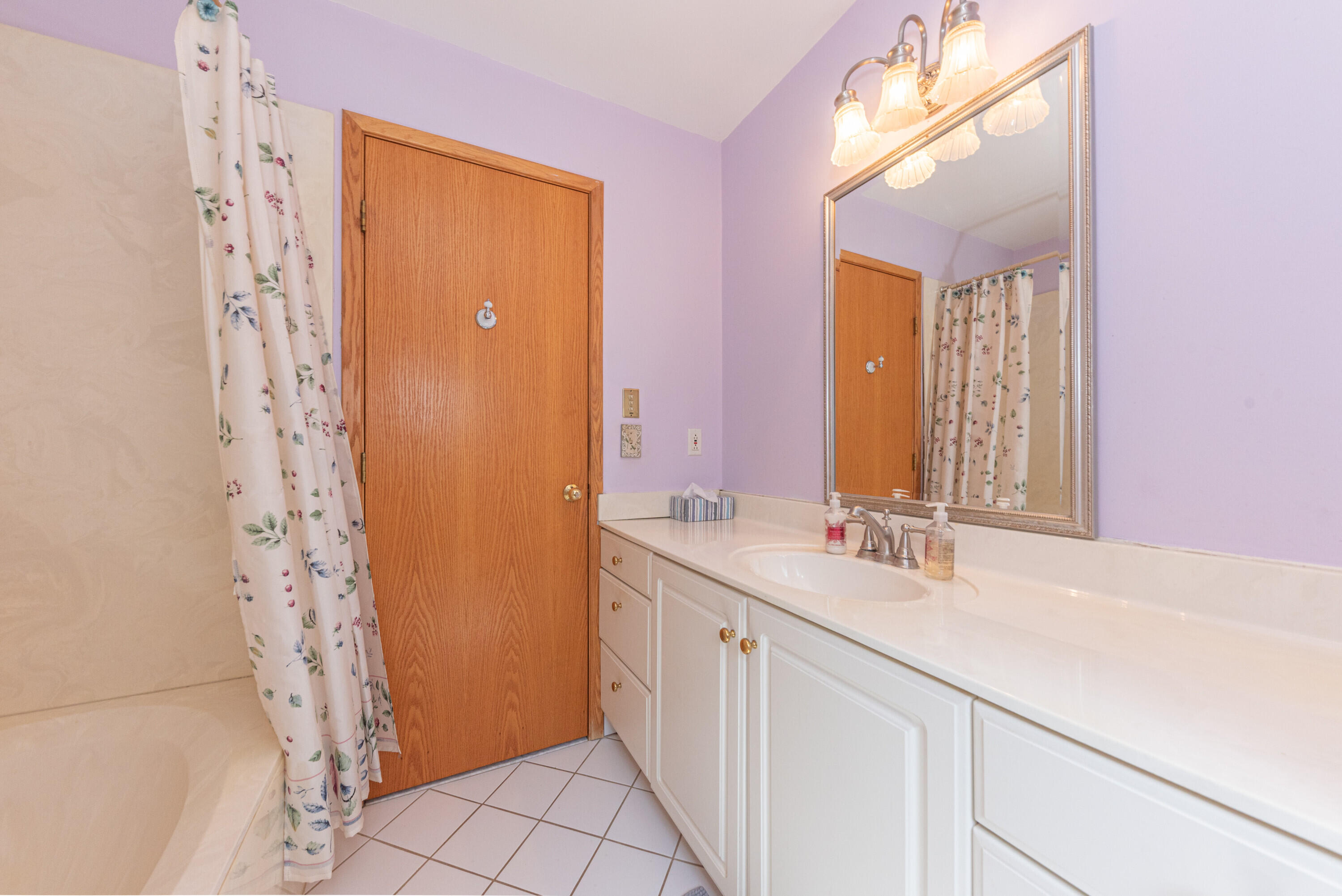 9138 Warner Road Saline, MI 48176 - Photo 30 of 56 33 Bath 2 3