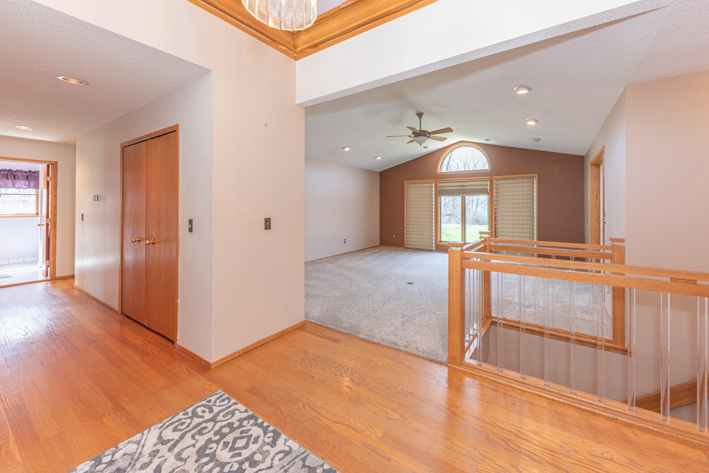 9138 Warner Road Saline, MI 48176 - Photo 7 of 56 07 Entryway