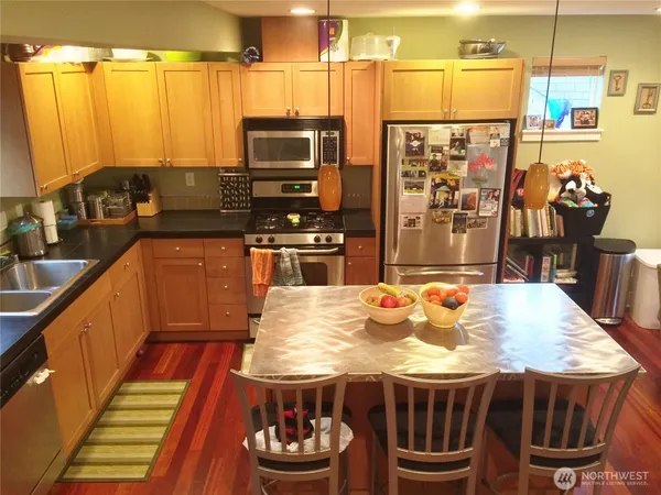 $3,795 | 2639 Northwest 58th Street, Unit B, Seattle, WA 98107