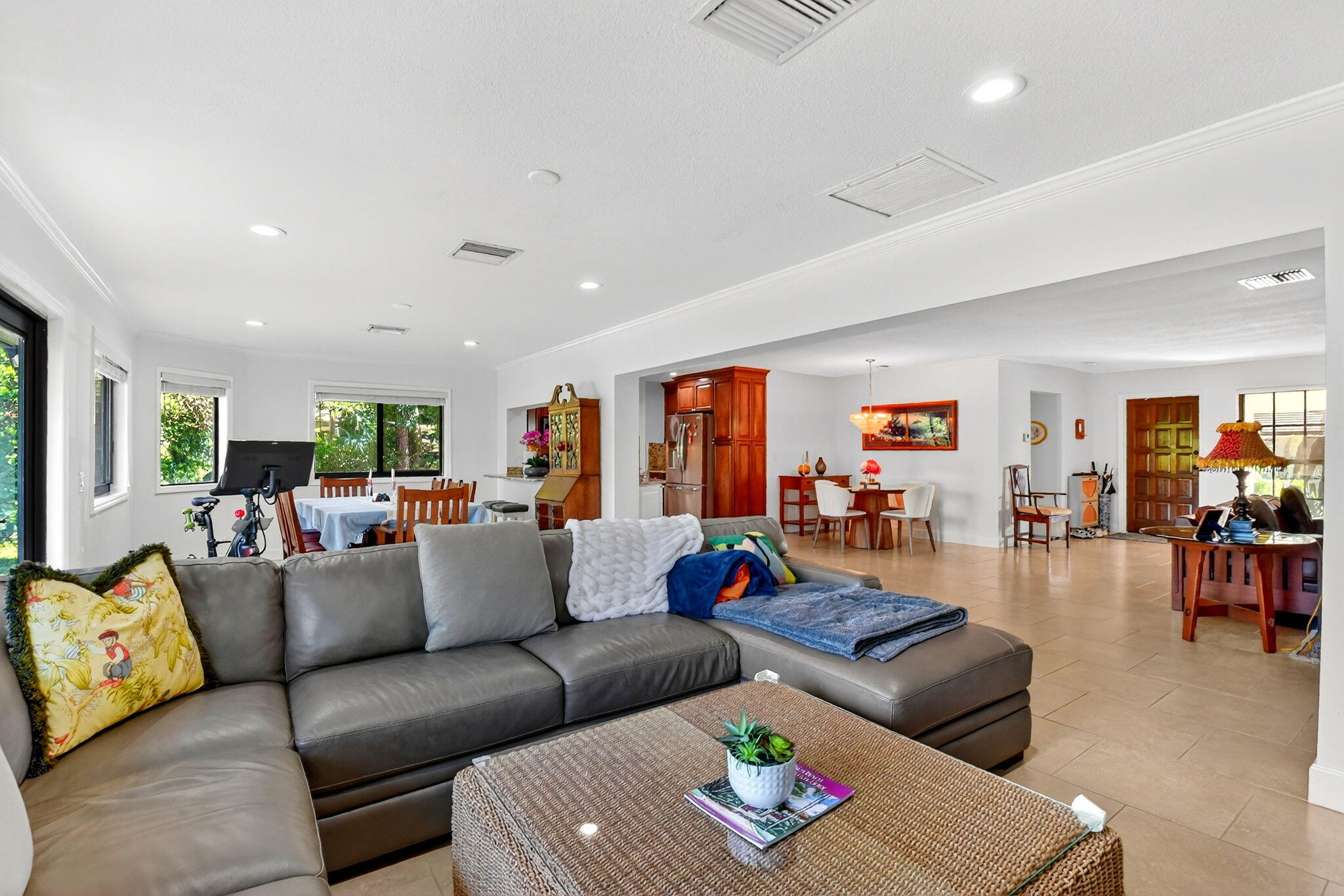 435 Pine Villa Drive Atlantis, FL 33462 - Photo 20 of 50 19-web-or-mls-DSC_6482