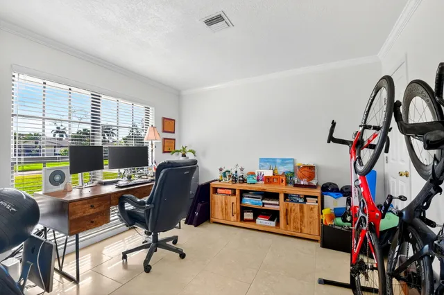 $3,400 | 435 Pine Villa Drive, Atlantis, FL 33462